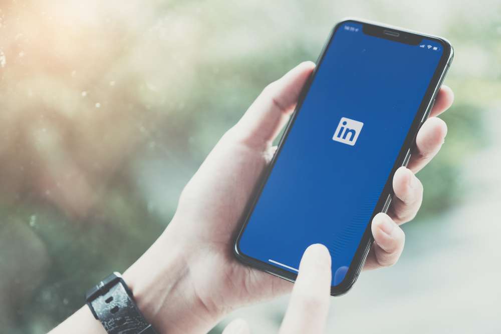 LinkedIn Analytics te permite saber las tendencias de seguimiento de tu público objetivo